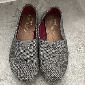 Tom’s Classic - Karsen Slip-On